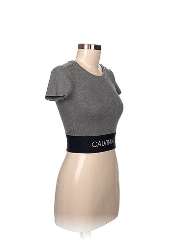 Calvin Klein Calvin Klein T-shirt %70 İndirimli.