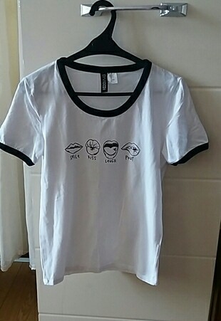 tshirtttt