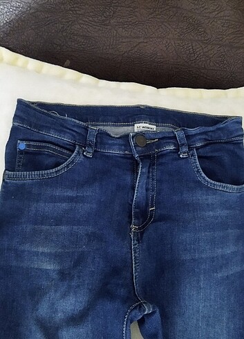 LC Waikiki 10-11 yaş sıfırdan farksız hiçbir deformesi yok erkek - Görsel 8