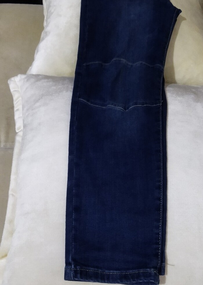 LC Waikiki 10-11 yaş sıfırdan farksız hiçbir deformesi yok erkek - Görsel 3