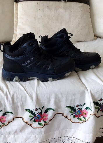36 numara Polaris marka erkek çocuk botu  - Görsel 6