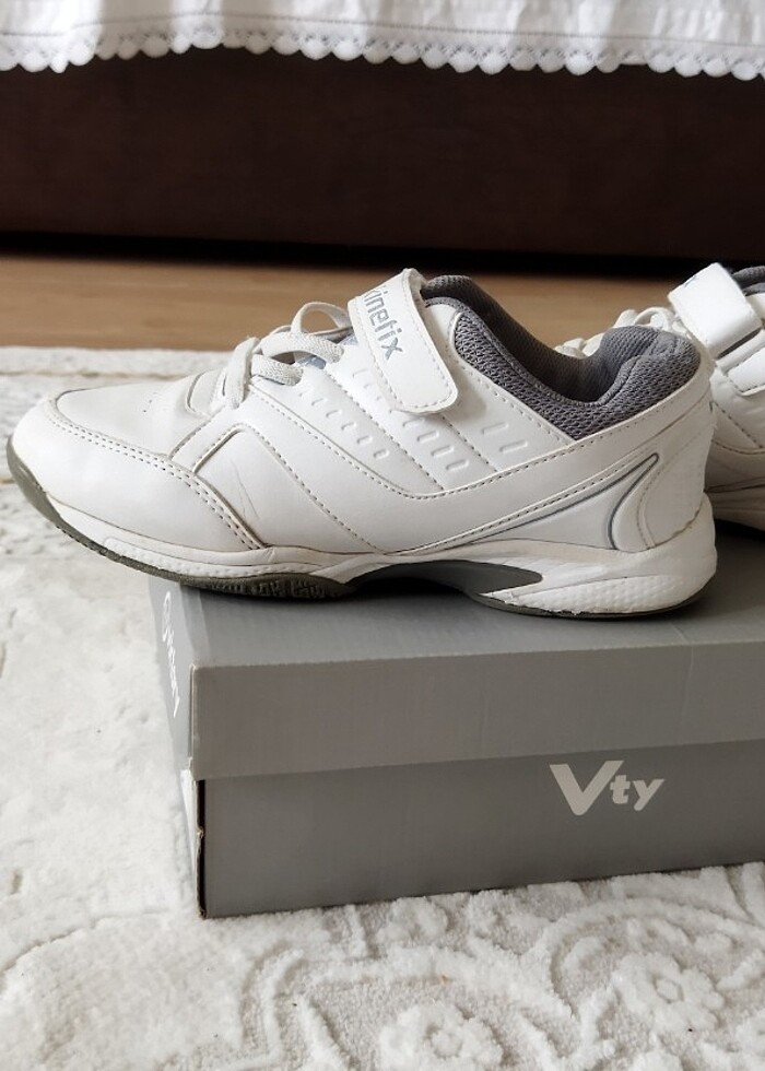 Kinetix marka 33 numara erkek çocuk ayakkabısı  - Görsel 2