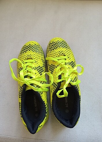 LC Waikiki marka 35 numara erkek çocuk kramponu - Görsel 10