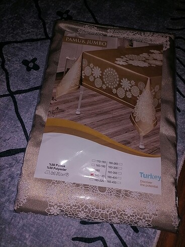 Sıfır masa örtüsü 140x160