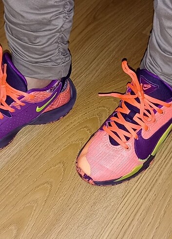 Nike freak zoom spor ayakkabi