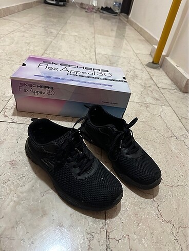 Bayan skechers ayakkabı