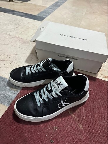 37 Beden siyah Renk Calvin klein bayan sneaker