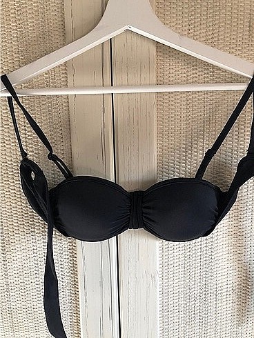 Bikini üstü
