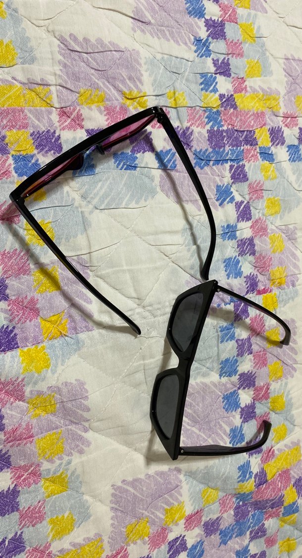 pembe & siyah günes gözlügü - Görsel 3