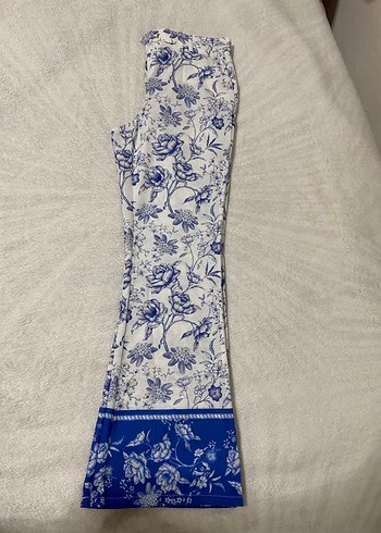 cicek desenli pantolon - Görsel 2