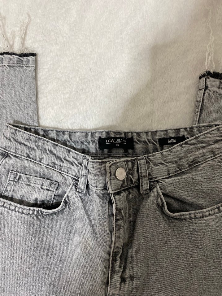 gri dizi yırtık mom jean - Görsel 4