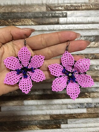 Pembe Boncuk Küpe