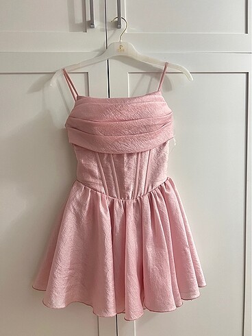 toz pembe mini elbise