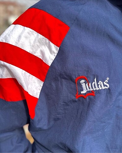 American Vintage Vintage Judas Boomber