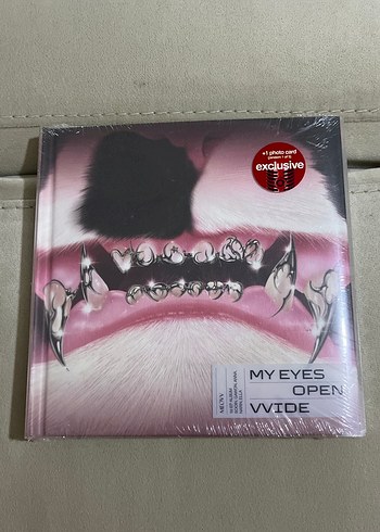 Meovv My Eyes Open Wide Target Exclusive Albüm