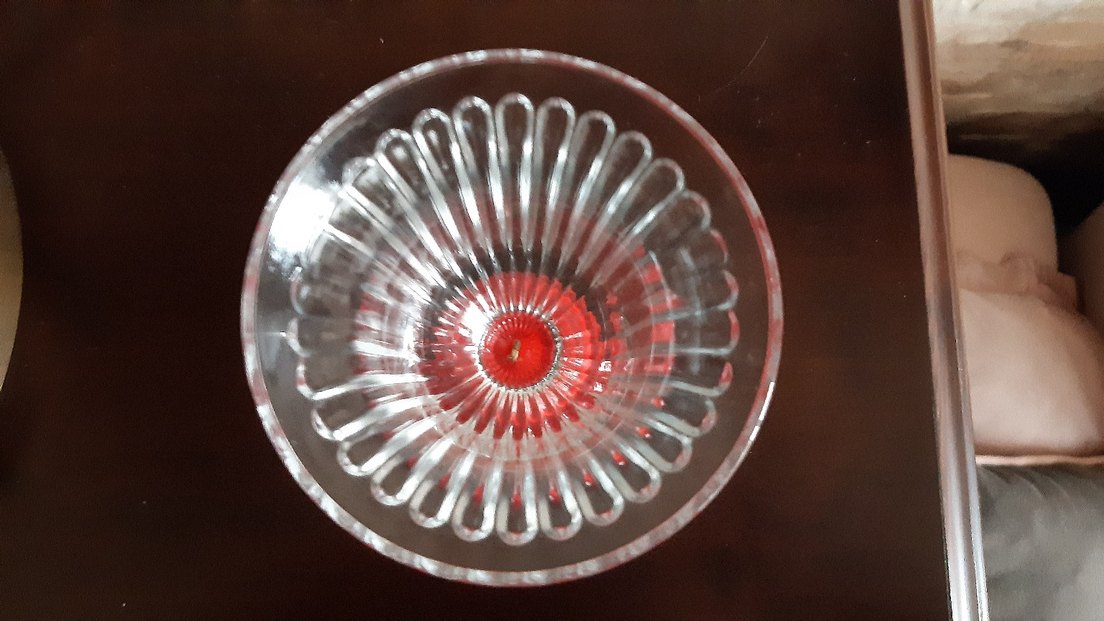 Kırmızı Tabanlı Şık Cam Kupa - Görsel 3