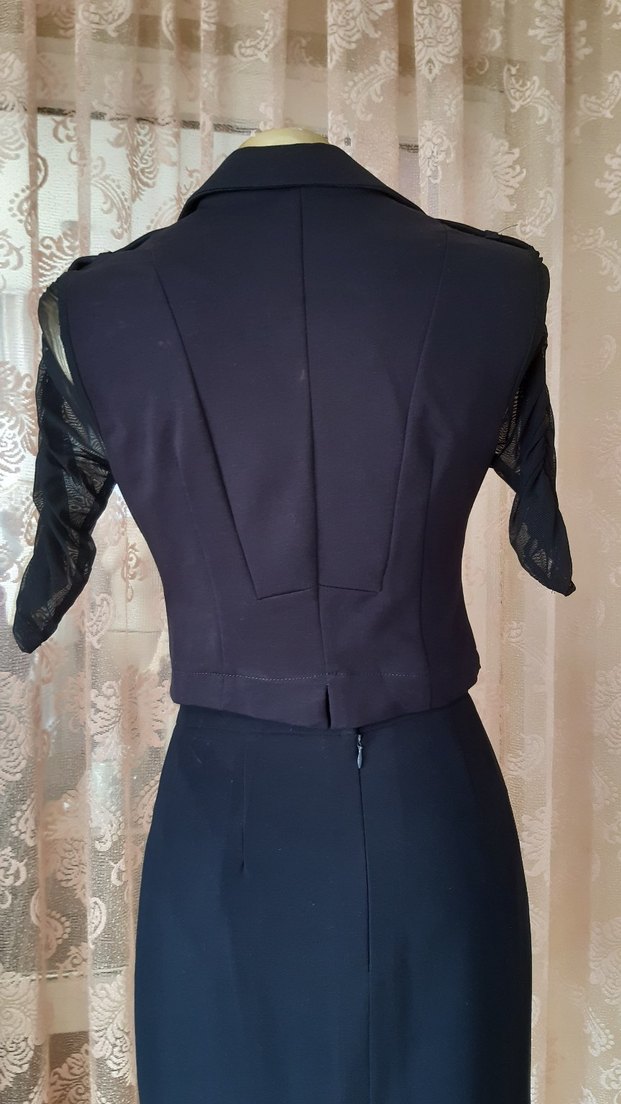 Etiketli Metal Düğmeli Kolları Tül Lacivert Kısa Ceket - Görsel 4