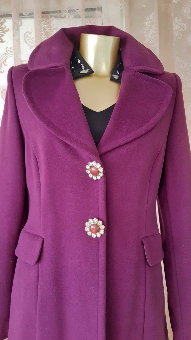 Etiketli şık düğmeli mürdüm kaban-manto - Görsel 2