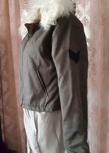 Haki Kapüşonlu Kürklü Mont - Görsel 7