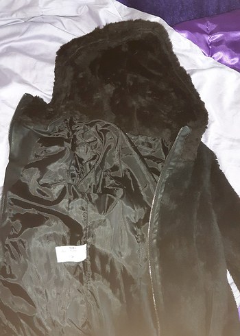 Siyah Peluş Kapüşonlu Mont - Görsel 7