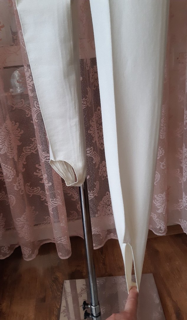 Krem ayak altından geçmeli likralı Kumaş Pantolon - Görsel 2