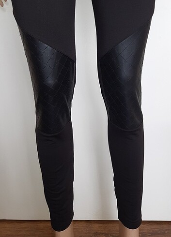Giyilmemiş Siyah Tayt Dizleri Deri - Görsel 3