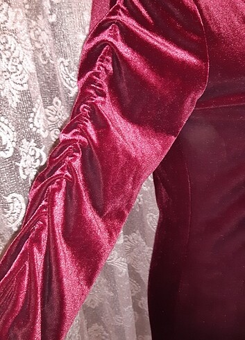 Giyilmemiş bordo likralı kadife elbise - Görsel 4