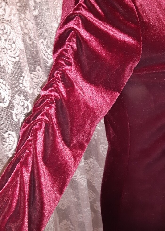 Giyilmemiş bordo likralı kadife elbise - Görsel 4