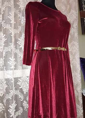 Etiketli vişne rengi kadife elbise - Görsel 2