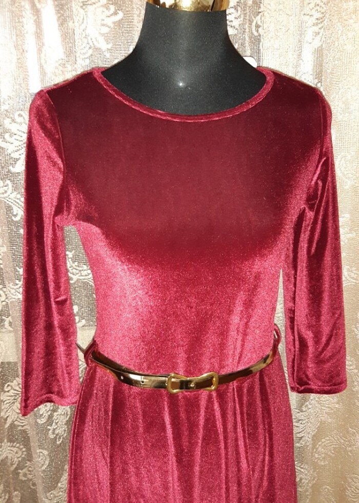 Etiketli vişne rengi kadife elbise - Görsel 4