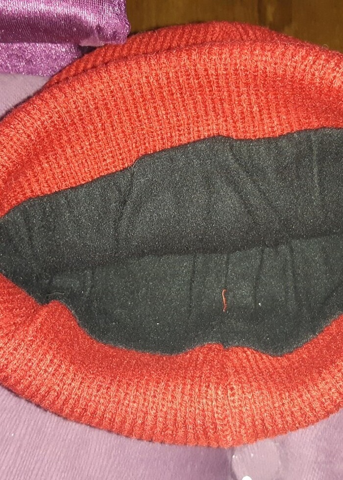 Etiketli 4 renk astarlı bere-adet fiyatı - Görsel 4