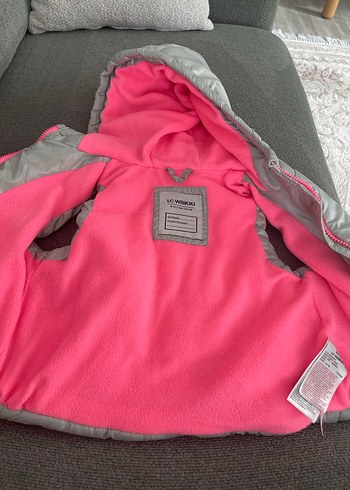 Kız Çocuk Gri Kapüşonlu Fermuarlı Yelek - Görsel 3