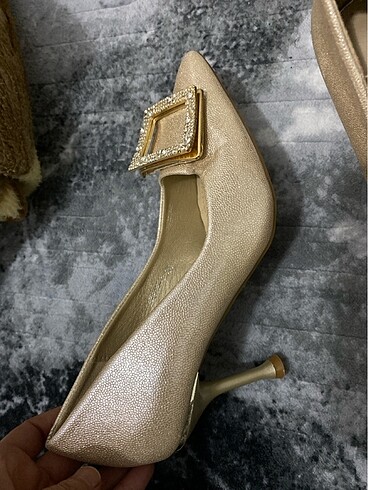 Diğer Stiletto