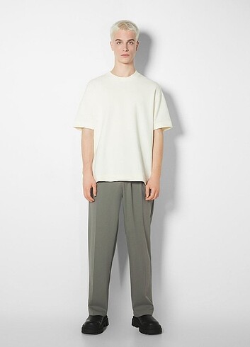 Bershka- Özel dikim wide leg jogger pantolon