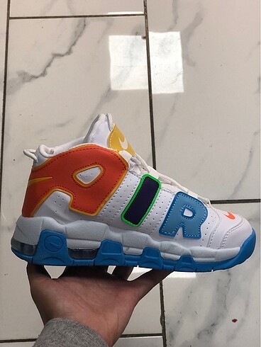 35 Beden çeşitli Renk Uptempo air more