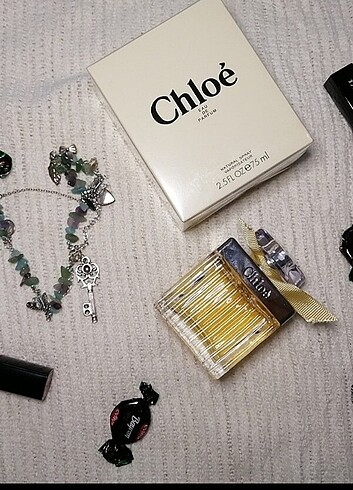 Chloe signature 