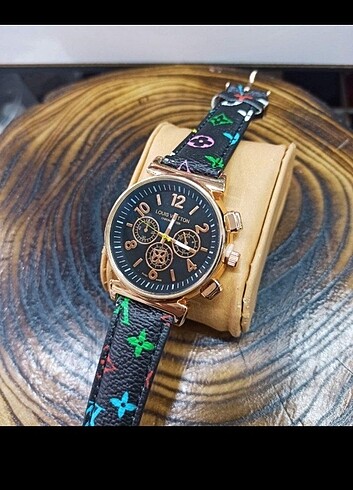 Louis Vuitton Unisex Kol Saati 