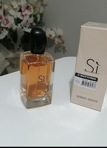 Giorgio Armani Si 