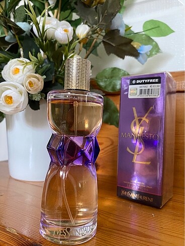 Yves saint laurent manifesto