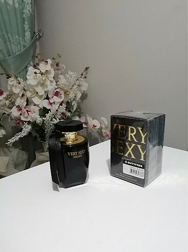 Victorias secret very sexy night