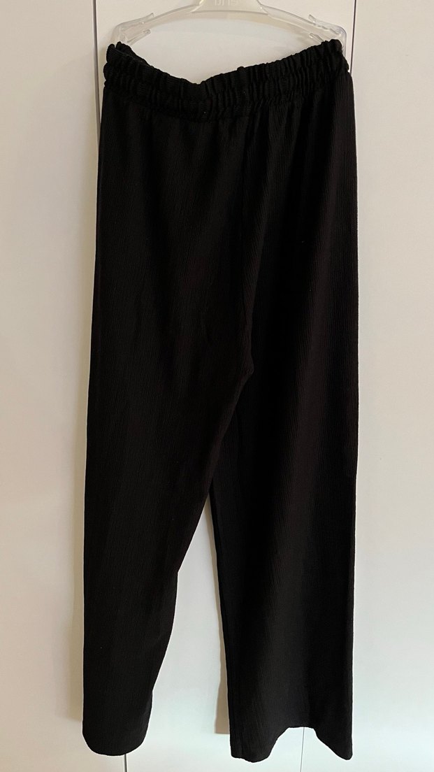 Kadın Siyah Pilili Salaş Uzun Kumaş Pantolon - Görsel 2