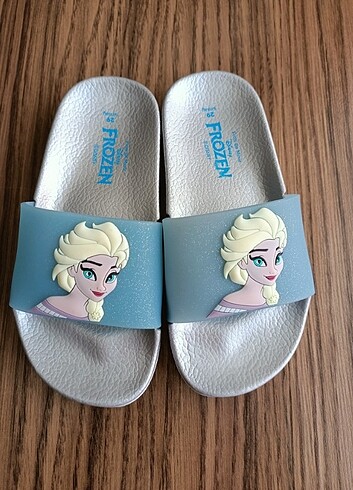 Elsa Frozen terlik