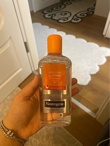 Neutrogena Siyah Nokta Temizleyici Tonik