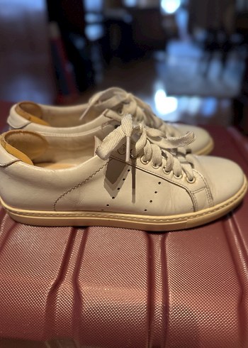 Hotiç Beyaz Deri Bağcıklı Spor Ayakkabı - Görsel 3