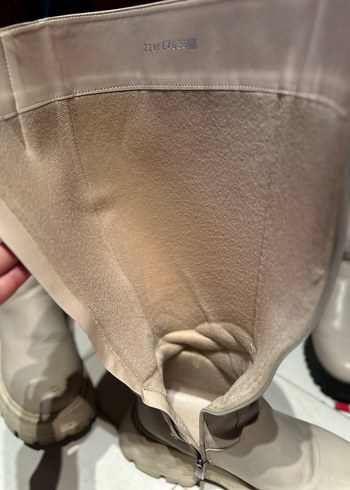 Bej Kadın Platform Topuklu Dizaltı Yağmur Çizmesi - Görsel 7