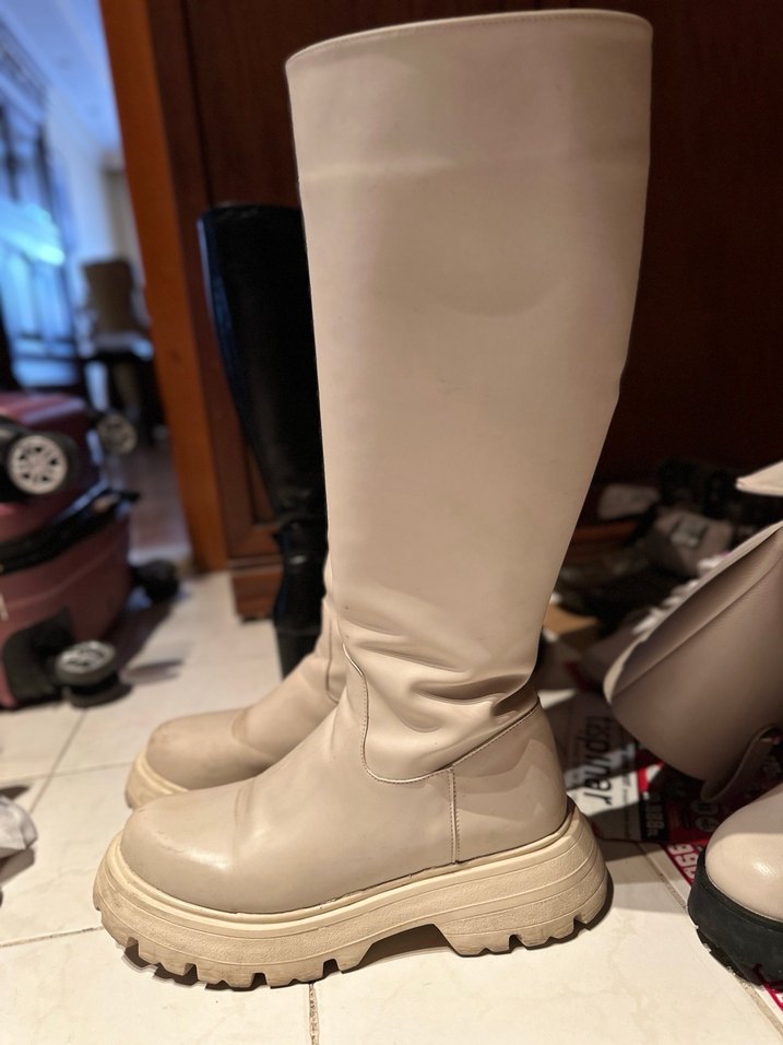 Bej Kadın Platform Topuklu Dizaltı Yağmur Çizmesi - Görsel 2