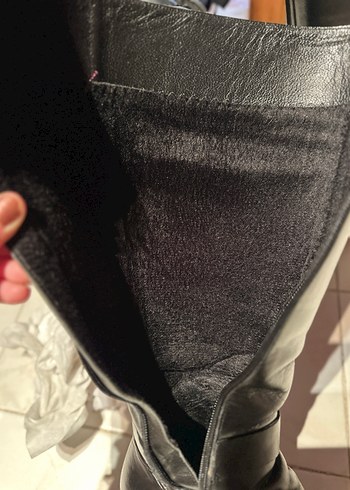 Siyah Deri Tokalı Dizüstü Kadın Çizme - Görsel 5