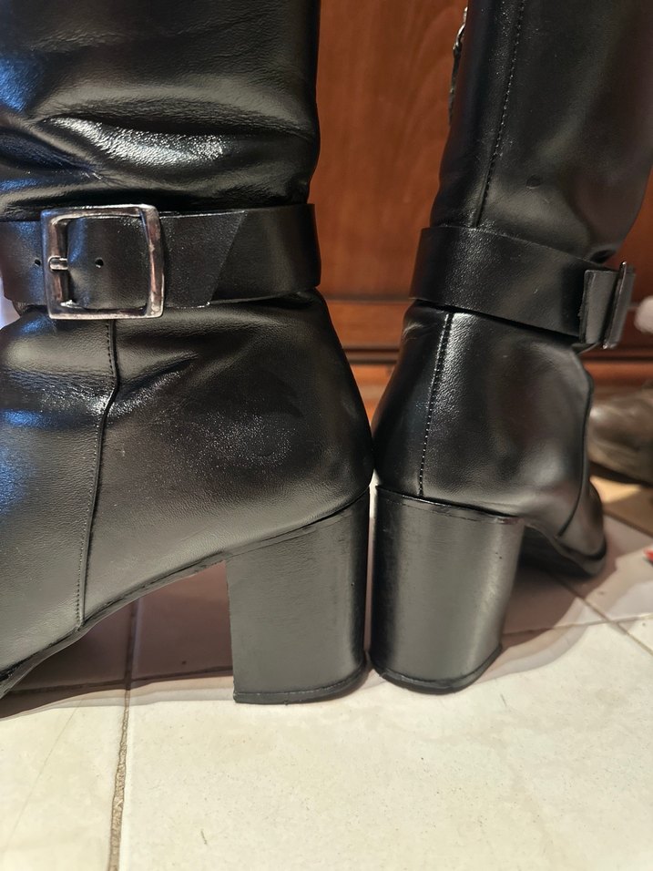 Siyah Deri Tokalı Dizüstü Kadın Çizme - Görsel 4