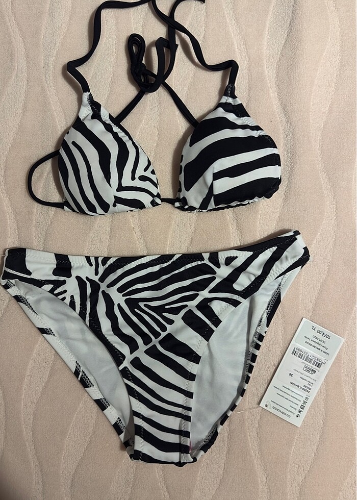 Ayyıldız orijinal etiketli bikini - Görsel 3