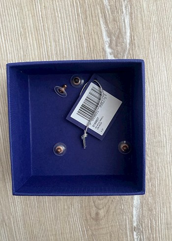 Swarovski Altın Renkli düğme Küpe - Görsel 3